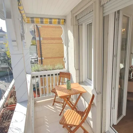 Apartment 2-4 Stilvoll Im Gertrud Schloessli - Zentral Ruhig