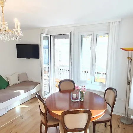 2-4 Stilvoll Im Gertrud Schloessli - Zentral Ruhig Διαμέρισμα *