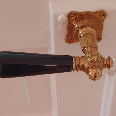 2-4 Stilvoll Im Gertrud Schlössli - Zentral Ruhig *