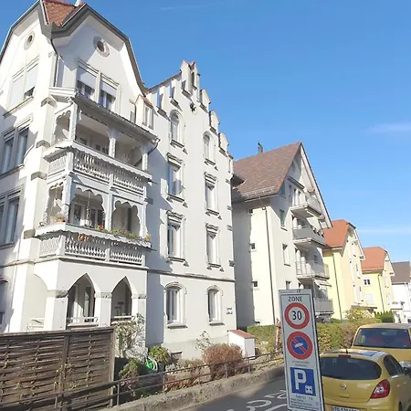 2-4 Stilvoll Im Gertrud Schloessli - Zentral Ruhig Apartment *