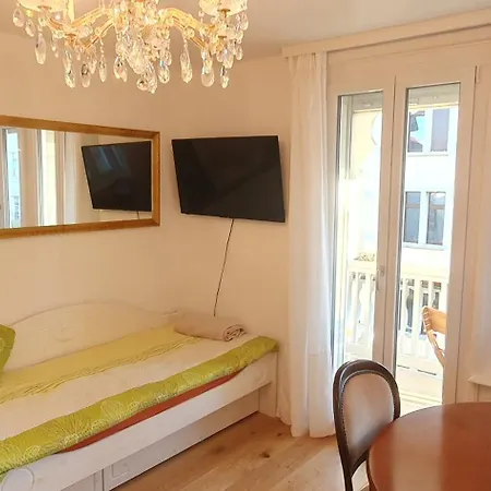 Διαμέρισμα 2-4 Stilvoll Im Gertrud Schloessli - Zentral Ruhig *