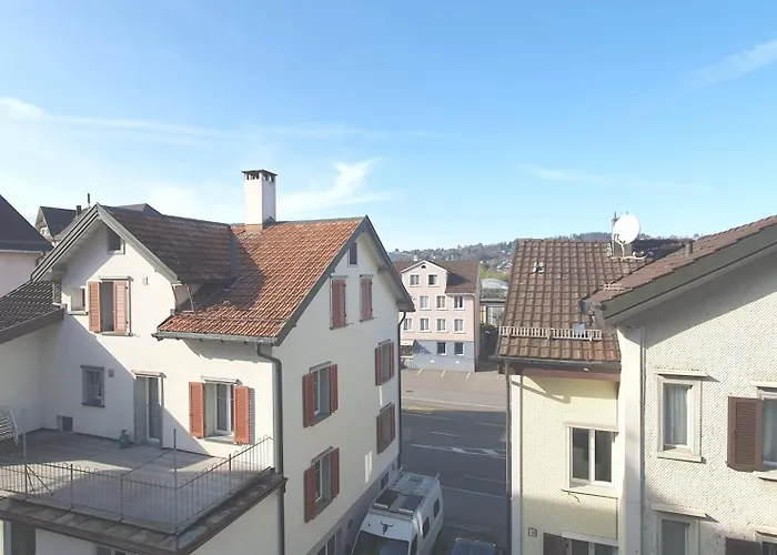 Apartamento 2-4 Stilvoll Im Gertrud Schloessli - Zentral Ruhig *