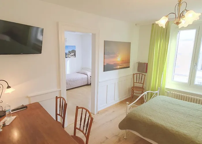 Daire 2-4 Stilvoll Im Gertrud Schloessli - Zentral Ruhig *